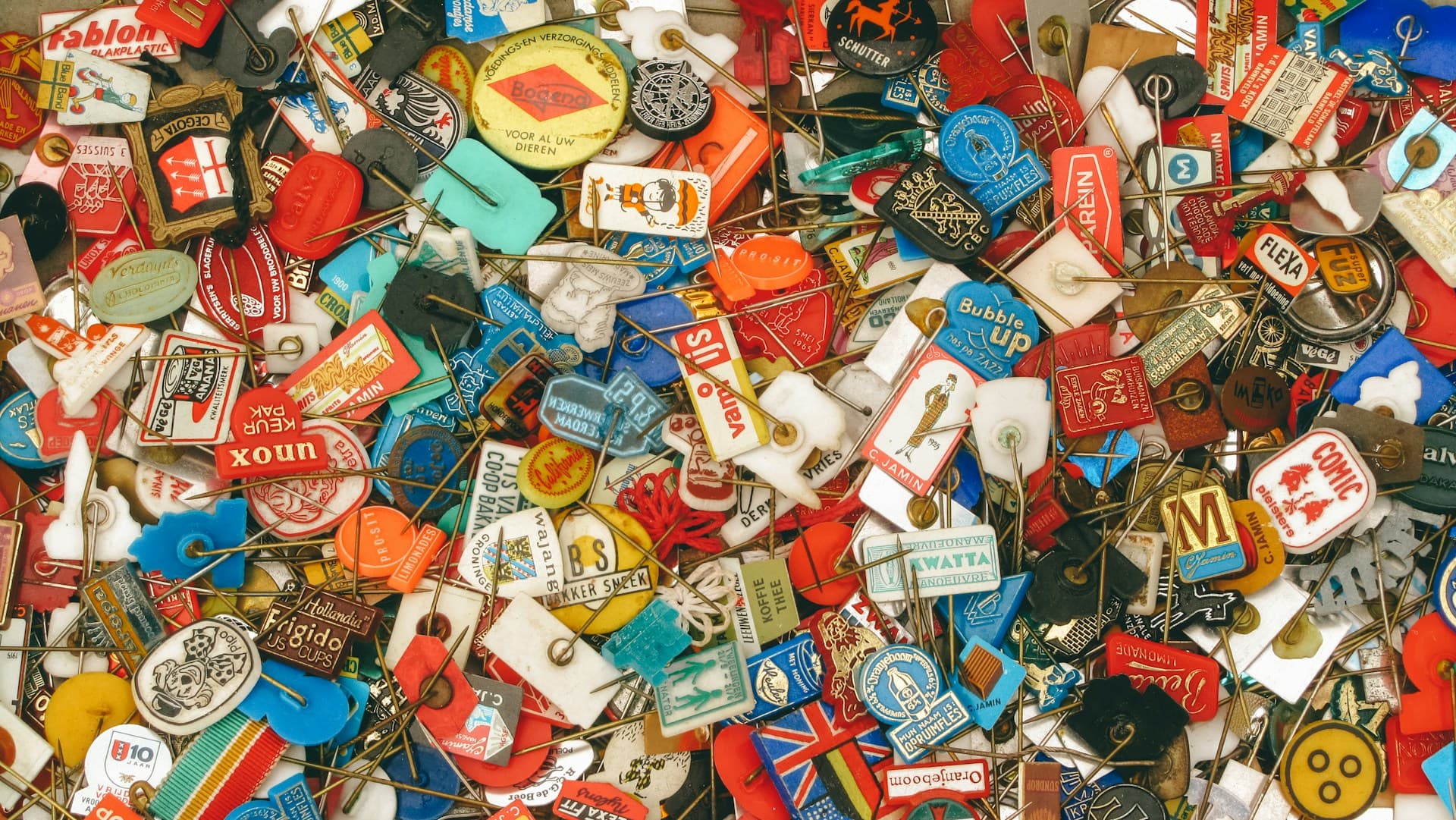 The Ethical Creation of Custom Lapel Pins: Eco-Friendly Materials and Sustainable Practices